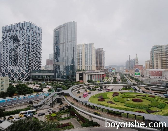 澳门次季赌收253.8亿按季升7% 赌厅收入仅占整体三分一
澳门次季赌收253.8亿按季升7% 赌厅收入仅占整体三分一