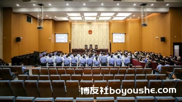 周焯华案9月2日下午开审亦有可能因被告不足延庭
周焯华案9月2日下午开审亦有可能因被告不足延庭