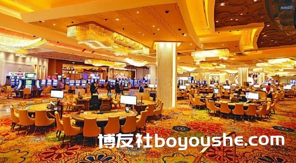 广东严控民众出入境 报告看坏澳门6月博彩赌收?
广东严控民众出入境 报告看坏澳门6月博彩赌收?