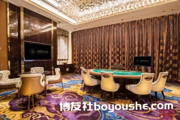 中国内地严打跨境赌博 澳门博彩业力争转型改做这个
中国内地严打跨境赌博 澳门博彩业力争转型改做这个