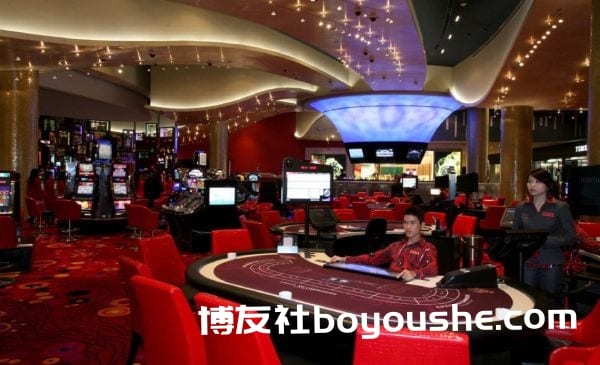 咨询修法下半年时间太赶 传澳门六大博企赌牌再延长?
咨询修法下半年时间太赶 传澳门六大博企赌牌再延长?