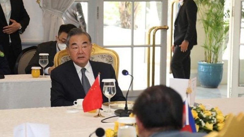 中国外长王毅高度关注,柬埔寨全面取缔网络赌博的深远影响 中国外长王毅高度关注,柬埔寨全面取缔网络赌博的深远影响