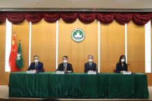 澳门恢复通关後博彩业收入持续低迷的根源是：行业转型与外部市场压力