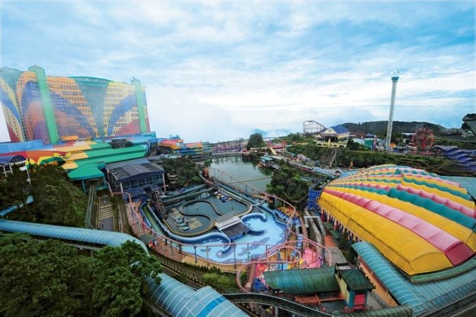 云顶集团第二季度营收同比增长13.7%,达到约42亿港元
云顶集团第二季度营收同比增长13.7%,达到约42亿港元
