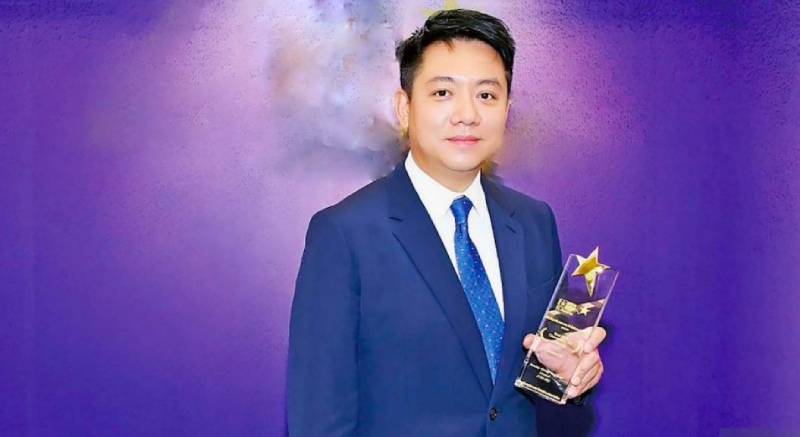 卢启邦 卢启邦